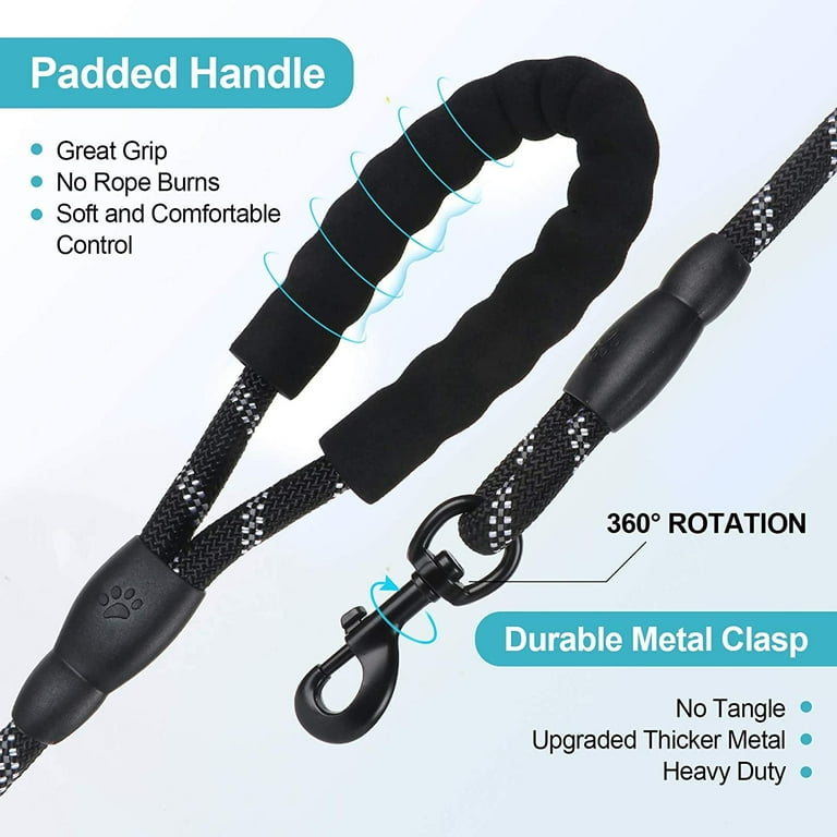Padded handle and 360 rotation metal clasp close-up